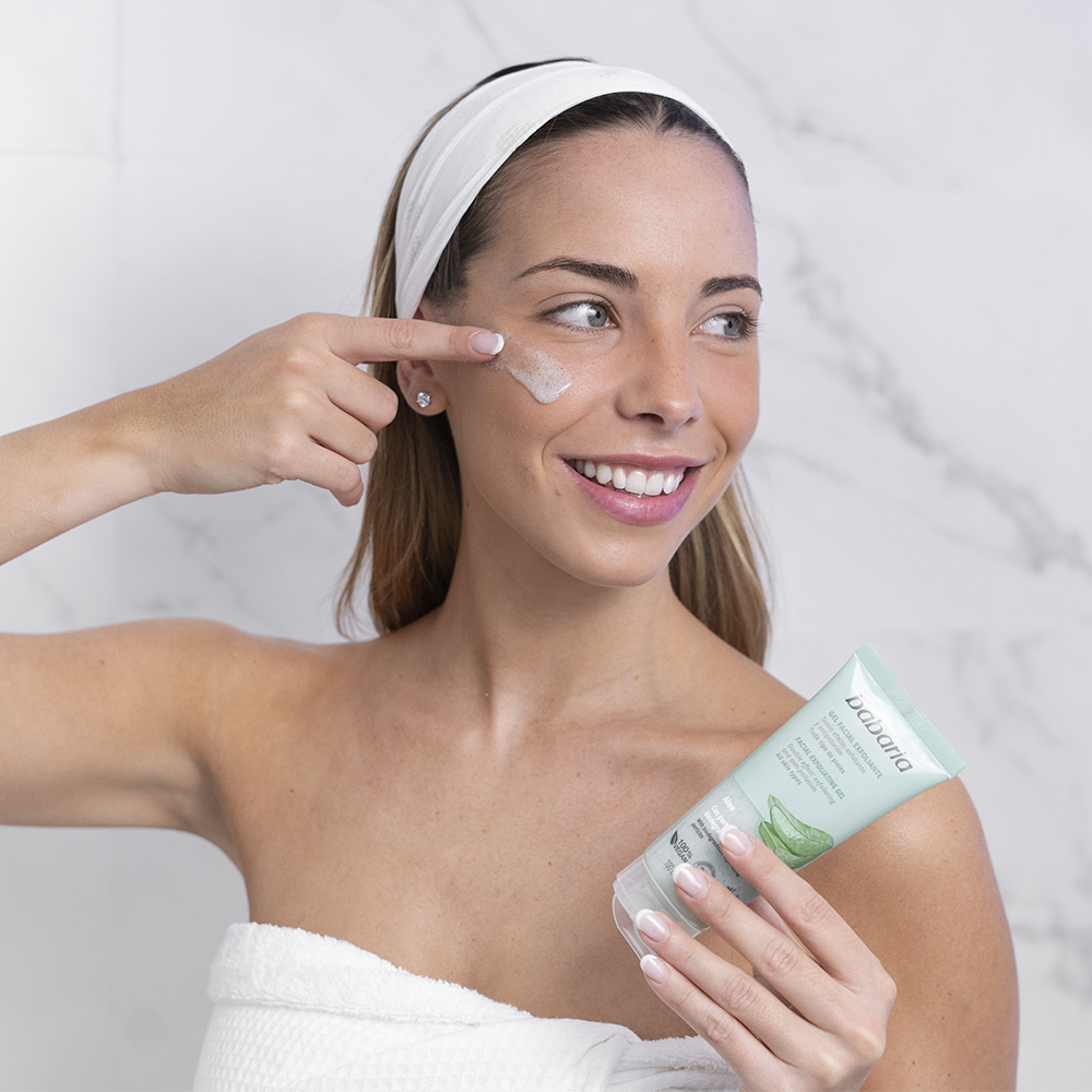 Gel Facial Exfoliante